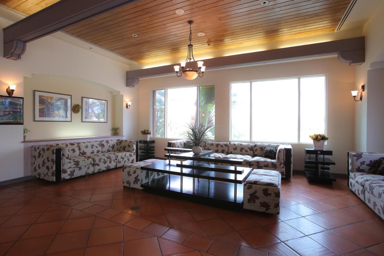 Hotel Santa Fe Tamuning Zewnętrze zdjęcie